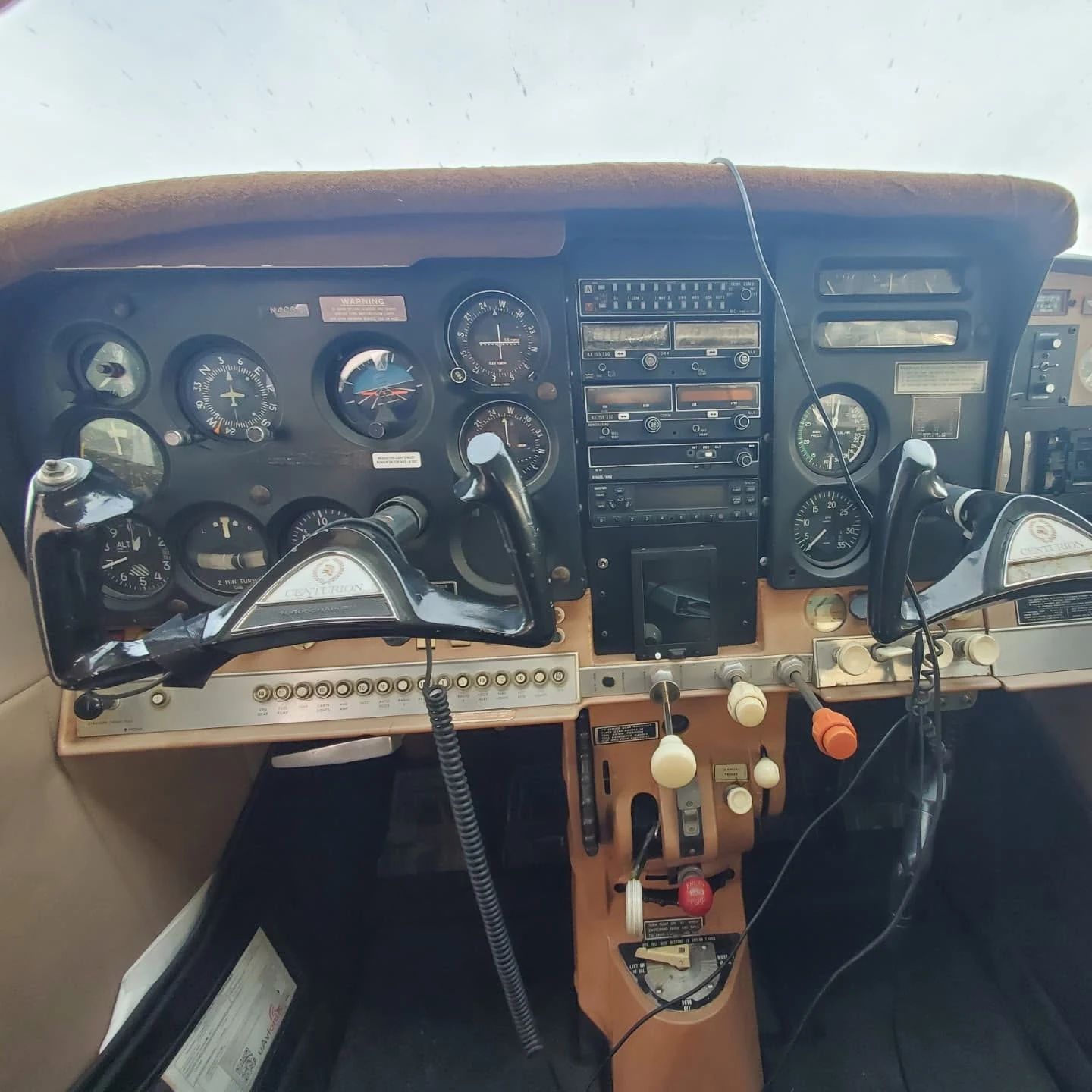 Cessna Centurion — Before · Original instrument panel